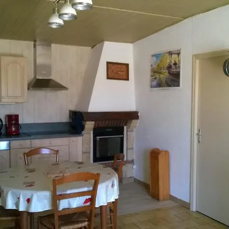 Maison Rénovée En Campagne Avec Wifi - Fr-1-426-288 *