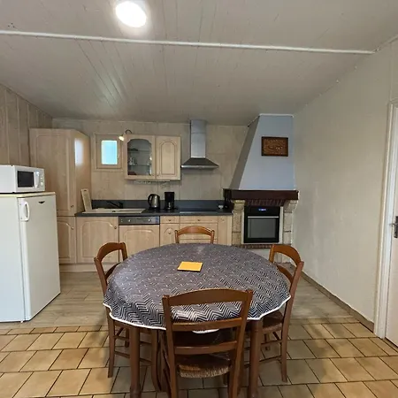 Ferienhaus Maison Renovee A La Campagne Avec Terrasse, Connexion Wifi Incluse - Fr-1-426-288 Les Clouzeaux