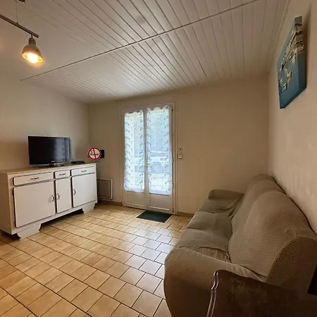 Ferienhaus Maison Renovee A La Campagne Avec Terrasse, Connexion Wifi Incluse - Fr-1-426-288 Les Clouzeaux