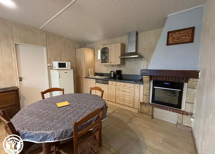別荘 Maison Renovee A La Campagne Avec Terrasse, Connexion Wifi Incluse - Fr-1-426-288